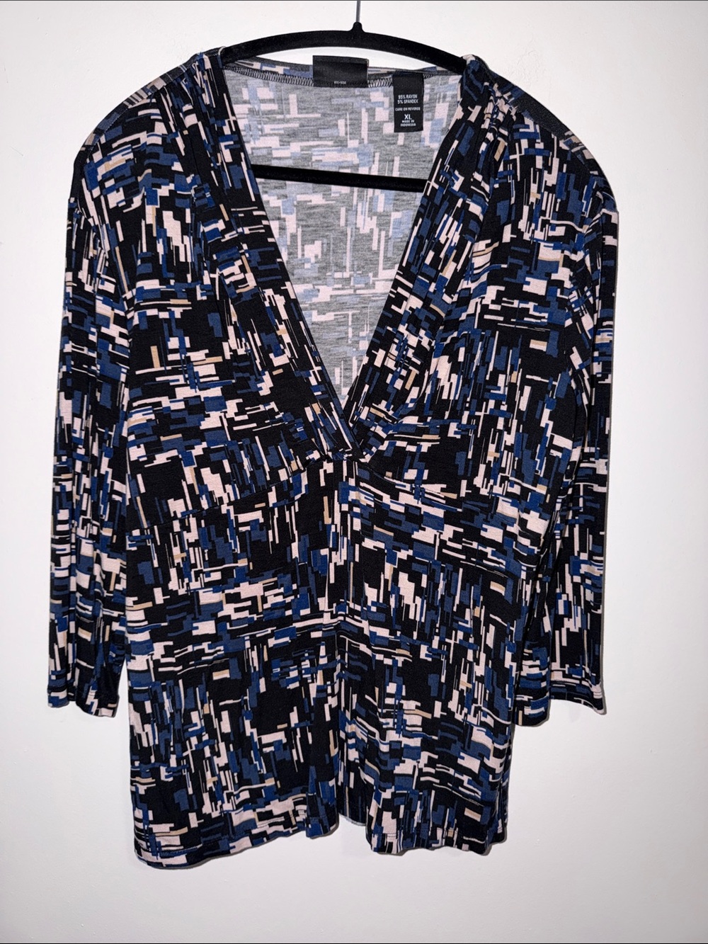 New York & Company Black, Blue & Cream Geometric Surplice Tunic